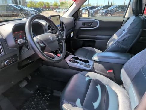 Used 2023 Ford Bronco Sport Outer Banks w/ Tech Package AWD/4WD image 19
