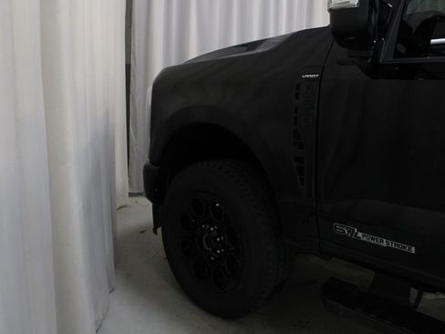 New 2026 Ford F250 Lariat w/ Black Appearance Package AWD/4WD image 30