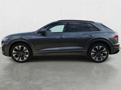 New 2026 Audi Q8 Prestige image 8