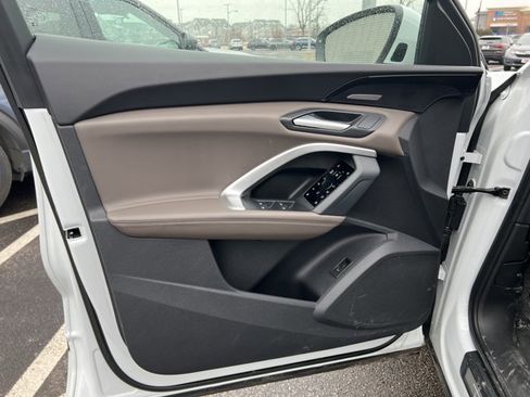 Used 2025 Audi Q5 Premium Plus w/ Premium Plus image 5