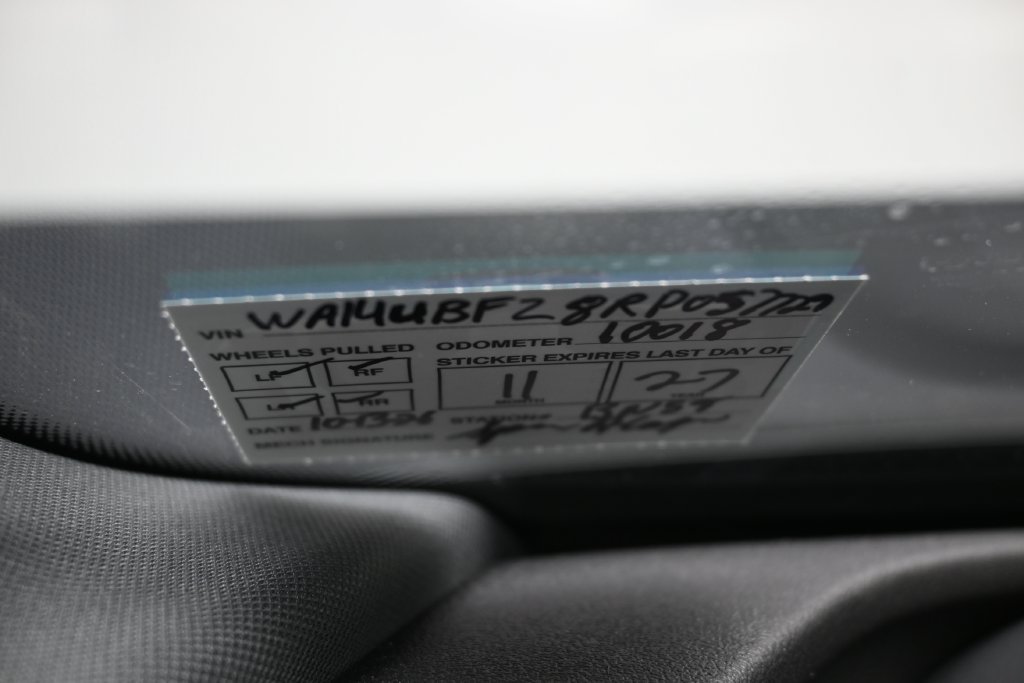 Used 2024 Audi Q4 e-tron Prestige AWD/4WD image 7