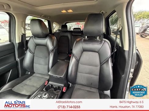 Used 2020 MAZDA CX-5 Touring FWD image 17