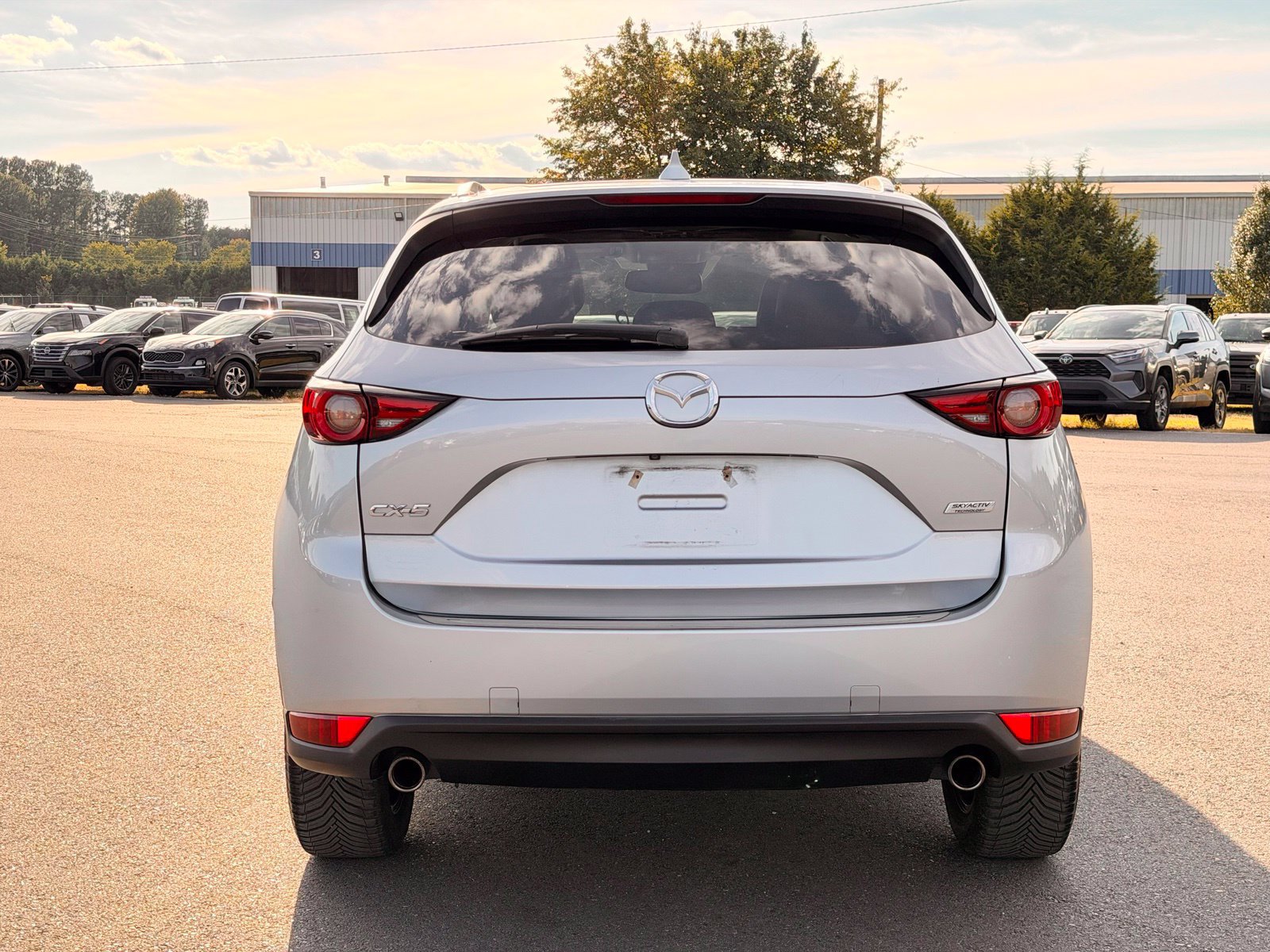 Used 2017 MAZDA CX-5 Grand Touring w/ Premium Package FWD image 12
