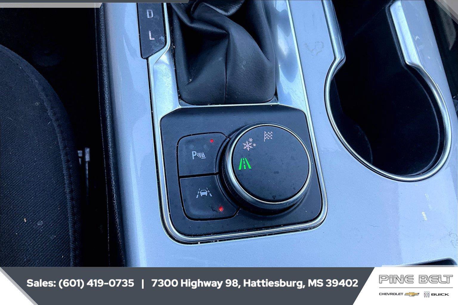 Used 2024 Chevrolet Blazer LT w/ Convenience Package FWD image 23