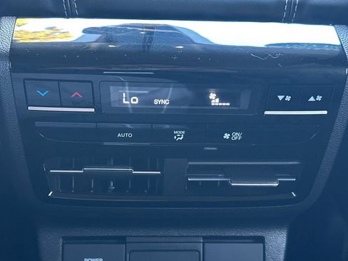 Certified 2025 Acura MDX SH-AWD w/ Technology Package image 16