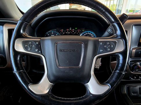 Used 2018 GMC Sierra 1500 Denali AWD/4WD image 25