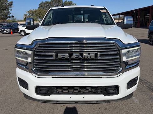 Used 2023 RAM 2500 Laramie AWD/4WD image 4