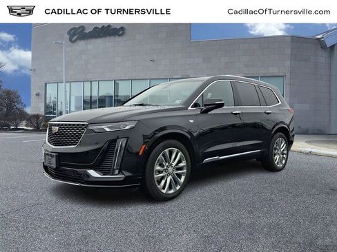 Certified 2025 Cadillac XT6 Premium Luxury w/ Technology Package image 1