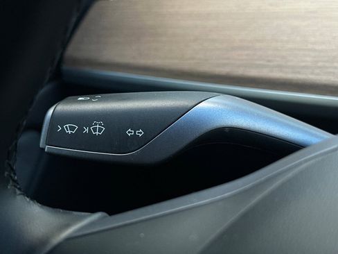 Used 2018 Tesla Model 3 Long Range image 30