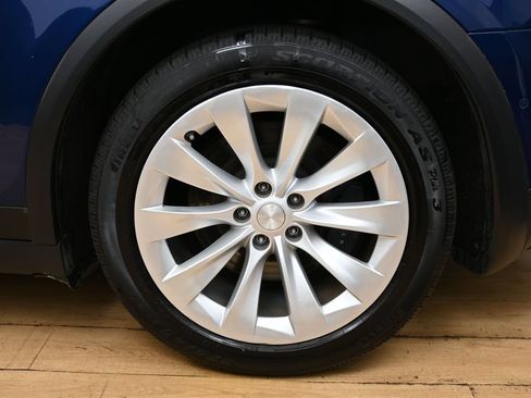 Used 2020 Tesla Model X Long Range AWD/4WD image 36