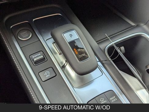 Used 2025 INFINITI QX60 Sensory image 21