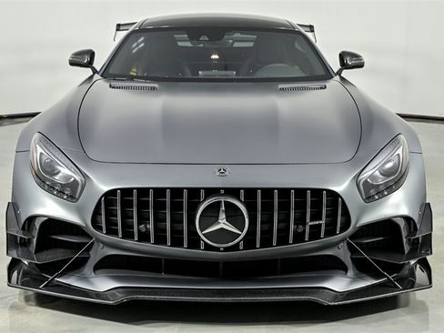 Used 2019 Mercedes-Benz AMG GT R image 4