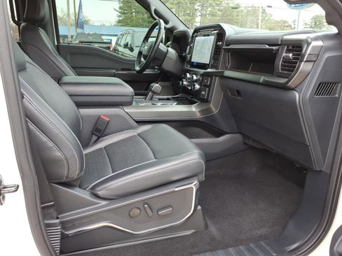 Used 2024 Ford F150 Lariat image 8