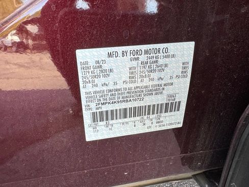 Used 2024 Ford Edge Titanium w/ Equipment Group 301A AWD/4WD image 29