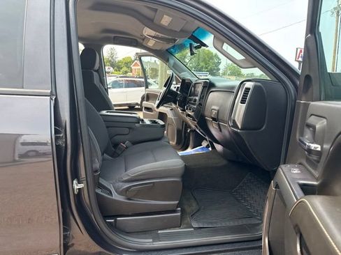 Used 2016 Chevrolet Silverado 2500 LT w/ LT Convenience Package AWD/4WD image 12