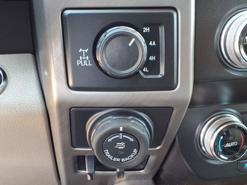 Used 2020 Ford F150 Limited w/ Trailer Tow Package AWD/4WD image 28