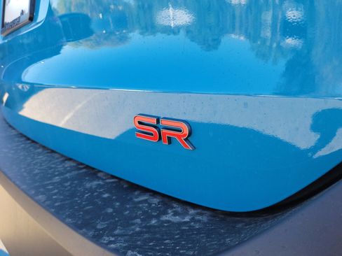 New 2026 Nissan Kicks SR image 9