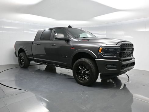 Used 2022 RAM 2500 Limited image 39
