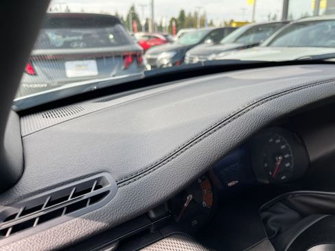 Used 2025 Jeep Compass Trailhawk image 34