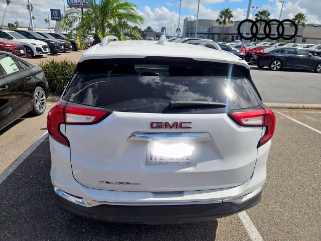 Used 2023 GMC Terrain SLT FWD image 5
