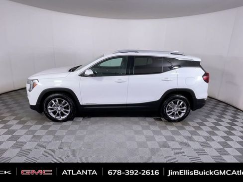 Used 2023 GMC Terrain SLT image 6