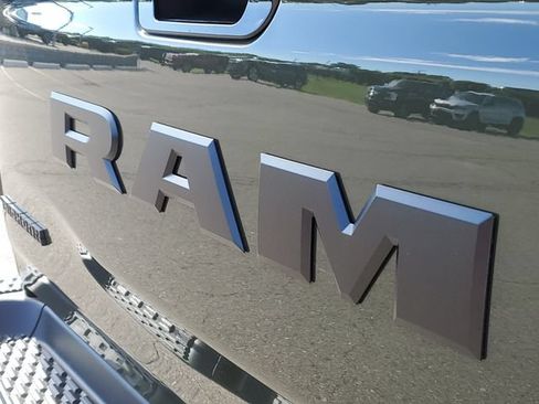 New 2026 RAM 1500 Big Horn AWD/4WD image 11