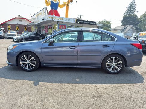 Used 2016 Subaru Legacy 2.5i Limited AWD/4WD image 3