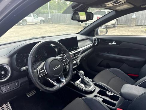 Used 2024 Kia Forte GT-Line w/ GT-Line Premium Package FWD image 13