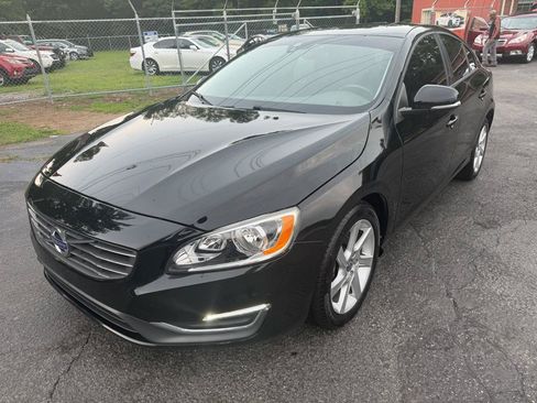 Used 2014 Volvo S60 T5 FWD image 3