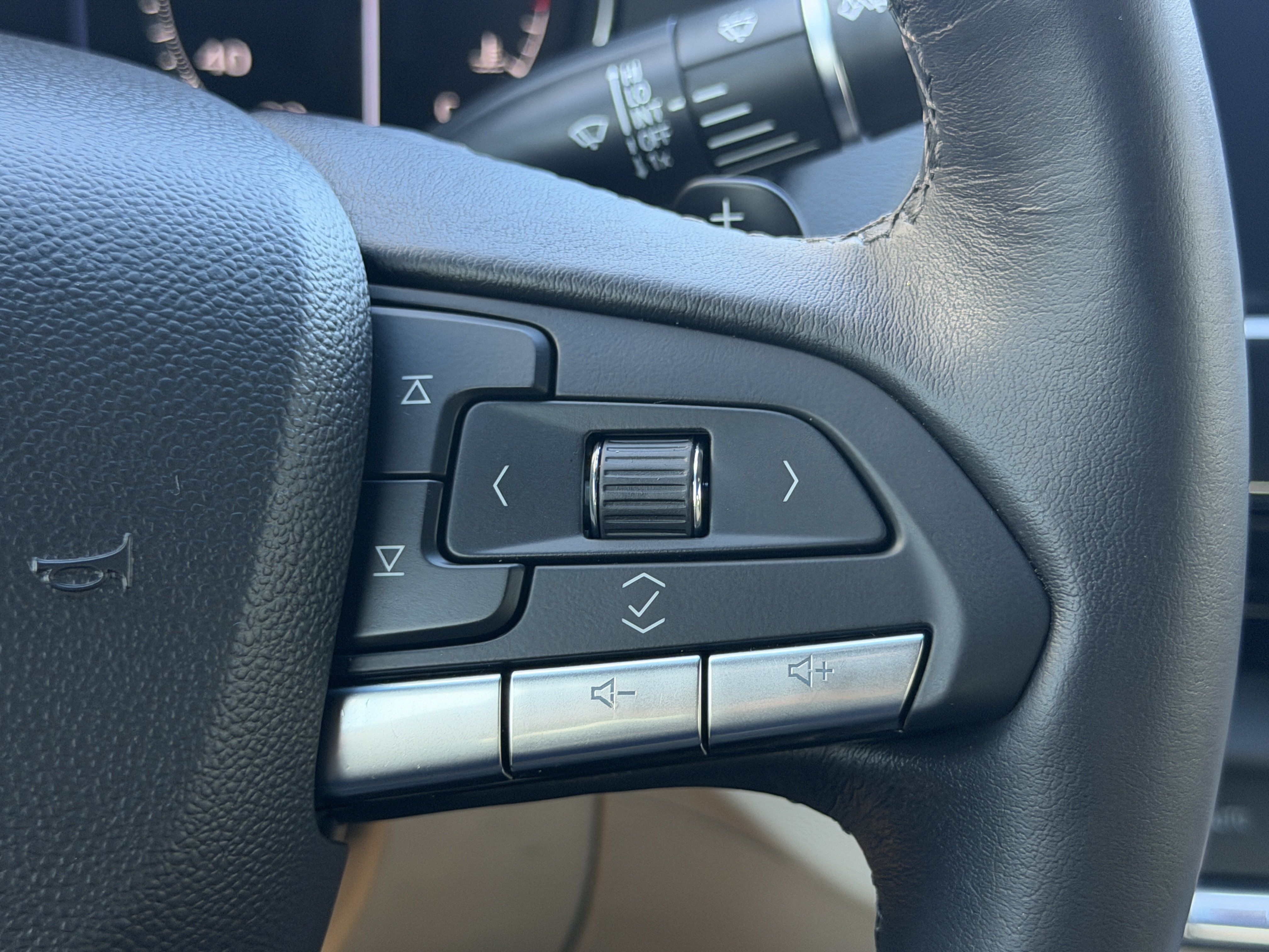 Certified 2024 Cadillac CT4 Luxury RWD image 32