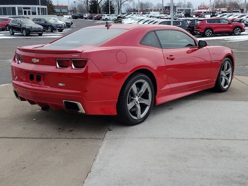 Used 2010 Chevrolet Camaro SS image 11