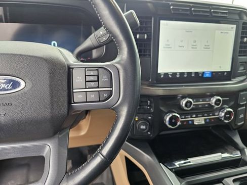 Used 2023 Ford F250 Lariat w/ Chrome Package image 27