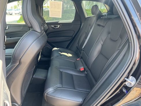 Certified 2024 Volvo XC60 T8 Ultimate w/ Climate Package image 29