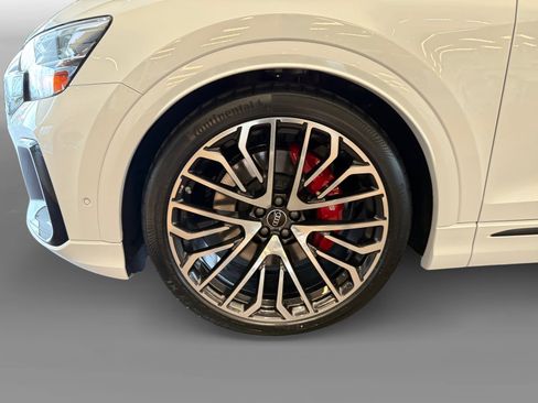 New 2026 Audi SQ8 Prestige AWD/4WD image 9
