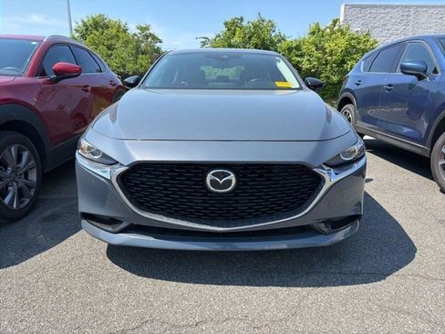 Used 2023 MAZDA MAZDA3 s FWD image 2