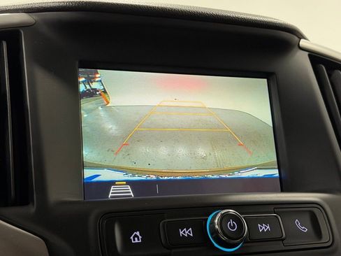 Used 2018 GMC Terrain SLE w/ Driver Convenience Package image 16