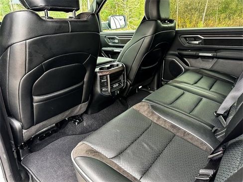 Used 2025 RAM 1500 Laramie w/ Laramie Southwest Edition image 30