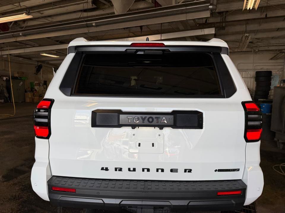 Certified 2026 Toyota 4Runner TRD Off-Road Premium w/ Tow Technology Package AWD/4WD image 18