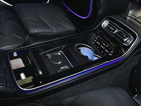 Used 2021 Mercedes-Benz Maybach S 580 4MATIC image 63