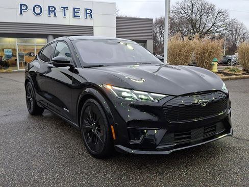 Used 2025 Ford Mustang Mach-E GT image 2