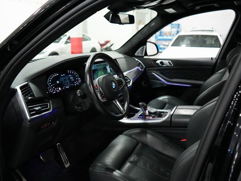 Used 2021 BMW X5 M w/ Executive Package image 10