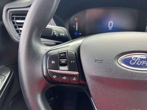 Certified 2025 Ford Escape Active FWD image 16
