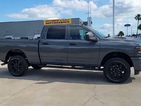 New 2026 RAM 2500 Tradesman AWD/4WD image 9