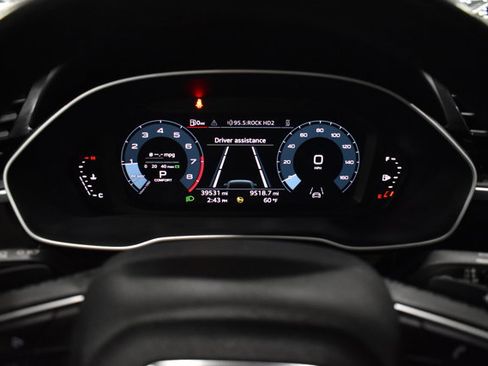 Used 2022 Audi Q3 2.0T Premium Plus w/ Premium Plus Package image 17