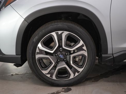 Used 2023 Subaru Ascent Limited w/ Technology Package AWD/4WD image 32