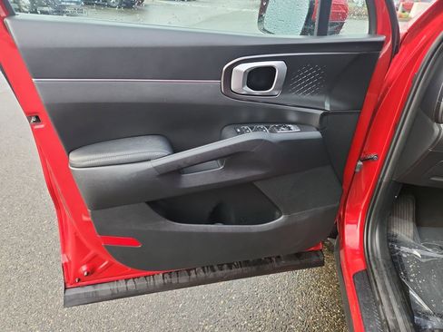 Used 2023 Kia Sorento EX image 46