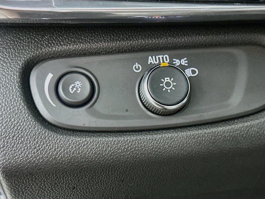 Used 2024 Buick Envista Avenir FWD image 23