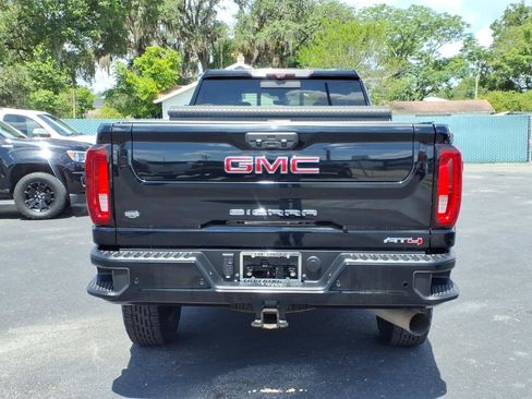 Used 2020 GMC Sierra 3500 AT4 w/ AT4 Premium Package AWD/4WD image 4