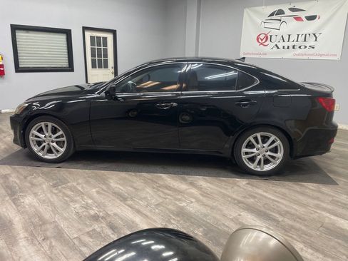 Used 2007 Lexus IS 350 RWD image 7