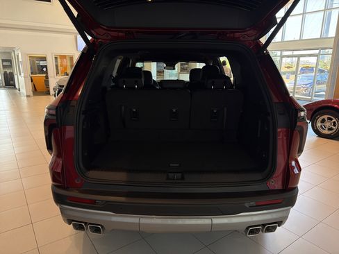 New 2026 Chevrolet Traverse LT image 19